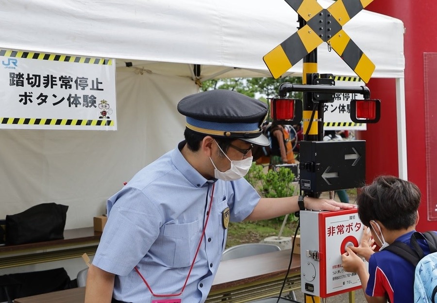 夏休みはJRで三井アウトレットパーク 倉敷へおトクにICOCAキャンペーン　5000円以上購入WESTERアプリを提示で500ポイント(8/10-18)