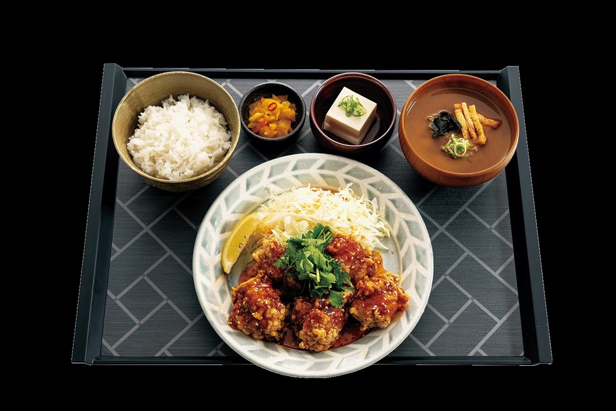 【宮本むなし】油淋鶏定食とスイートチリ唐揚げ定食を販売開始(8/14-9/10) Xフォロー&リポストキャンペーン40名にお食事券