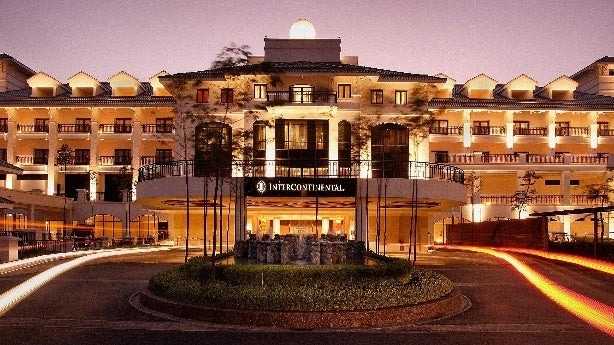 ベトナム行き往復航空券当てよう！　バリ王50周年記念インスタフォローいいね＆コメントキャンペーン(8/31まで)