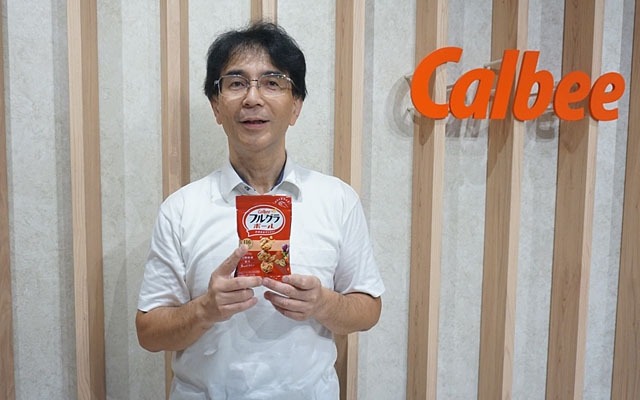 8/22、23には無料サンプリングも！カルビー「フルグラ®ボール」9/2全国発売