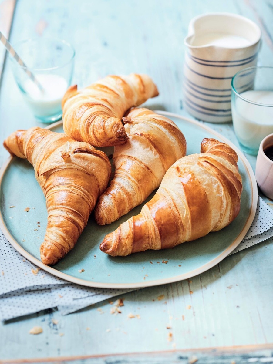 ピカール、クロワッサンWEEKキャンペーン　2500円（税込）以上の購入者にカレンダーかクリアファイルがプレゼント(9/6-16)