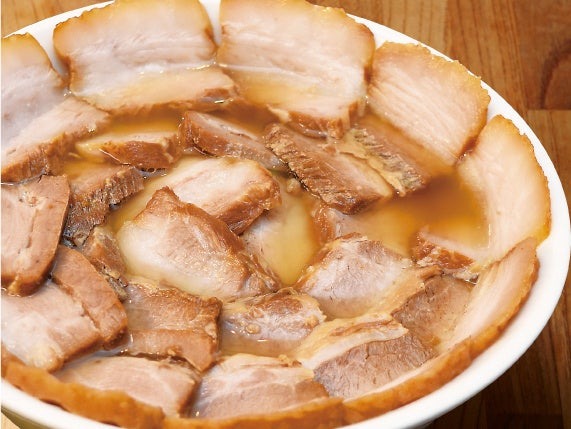特製焼豚を23枚盛り付け！「喜多方ラーメン坂内」が『焼豚まみれ祭』を開催(9/3-13)