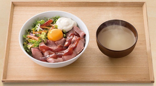 【月見グルメまとめ】マックは目玉焼き、大阪王将はかに玉、不二家は栗など、名月の百花繚乱