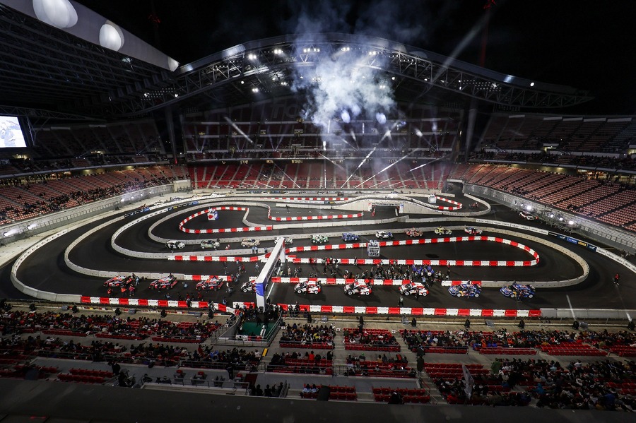 豪華プレゼントやお友達紹介、ペア入会でお得！(9/1-10/31)【上場記念】フィットイージー「秋のFIT-EASY FESTIVAL」