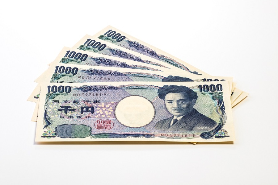 【読者の質問に為替ディーラーが答えます】　超初心者も4ステップでFXに挑戦！