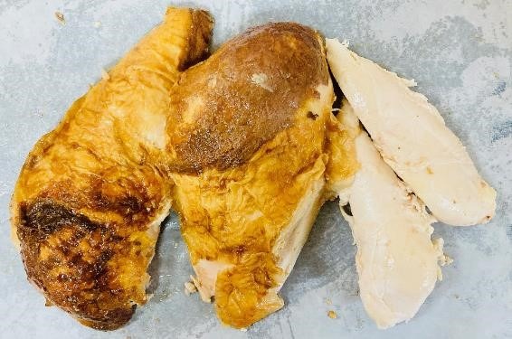 コストコ最新おすすめ商品＆フードコートメニュー紹介！　噂のロティサリーチキン(898円)の切り分け方＆リメイク方法