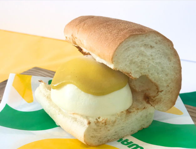 SUBWAY4年ぶりの新作は斬新！「パリッ、もち、冷～、とろ甘～」「燻製香るタルタル」