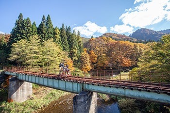 映え写真あり！【じゃらん】スリル満点の絶景アクティビティランキングトップ10公開