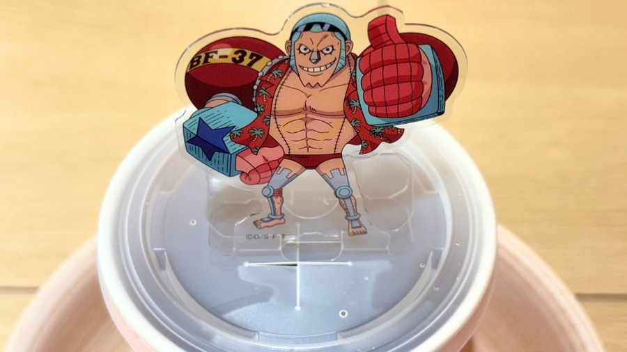 【くら寿司初のタラバガニ！】「かにとまぐろ」フェア開始！そして、「シャインマスカットカフェ」復活！ワンピースコラボと盛りだくさん！