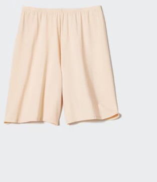 【ユニクロ今週のチラシ】秋こそ明るい色! 今週のおすすめ商品３選と暑い今から晩秋まで長く使うための必須インナー