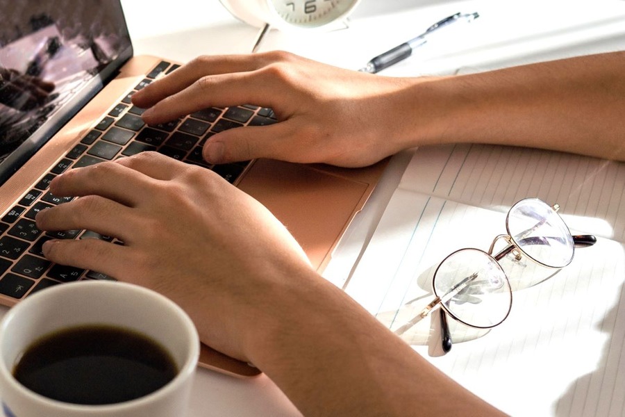 副業を始める際の初期投資一覧　0円から初心者におすすめの副業も紹介