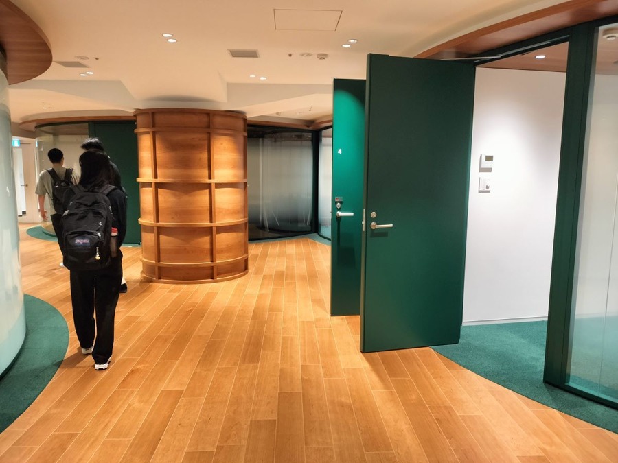 無料で使えるOlive LOUNGE 渋谷店とは？併設しているスタバでは10%還元を受けられる！？
