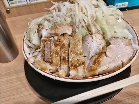 【10月権利確定】注目したい株主優待4選シャンプー・QUOカード・家系ラーメンまで　株主優待廃止予定の銘柄は保有し続ける？