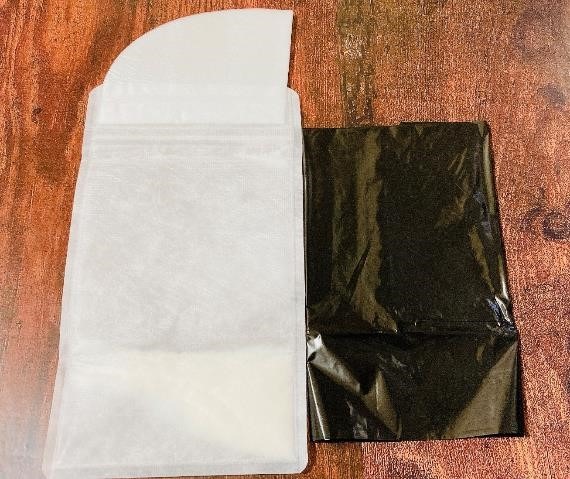 ダイソーの必ず役立つ防災グッズ4選すべて110円【携帯ミニトイレ、給水袋等】