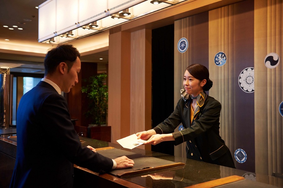 【ホテルニューオータニ(東京)】薔薇園で限定プランや特別イベント開催(9/21-10/20)