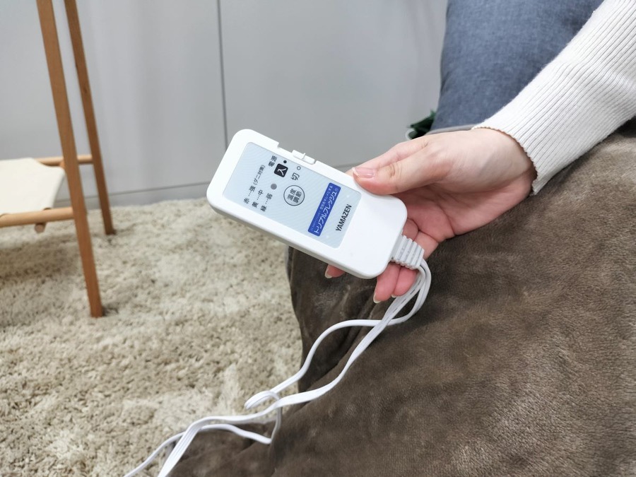 2024年秋冬最新あったか「着るコタツ」「4形態に進化する電気毛布」争奪戦に終止符！「全員暖まる電気ヒーター」山善の新商品レポ