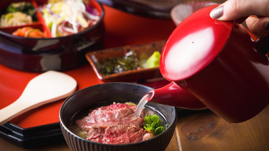 【期間限定1000円】肉ひつまぶしキャンペーン　蔵バル梅田店にて(10/10-31)