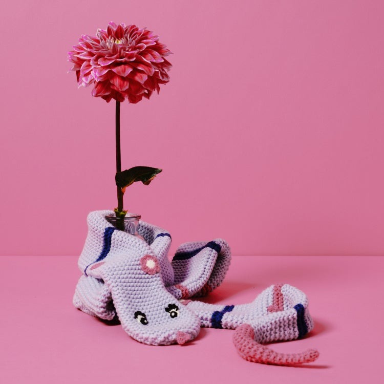 白蛇を祀る「蛇窪神社」×アフタヌーンティー・リビング　蛇窪神社監修の御朱印アイテムの初登場