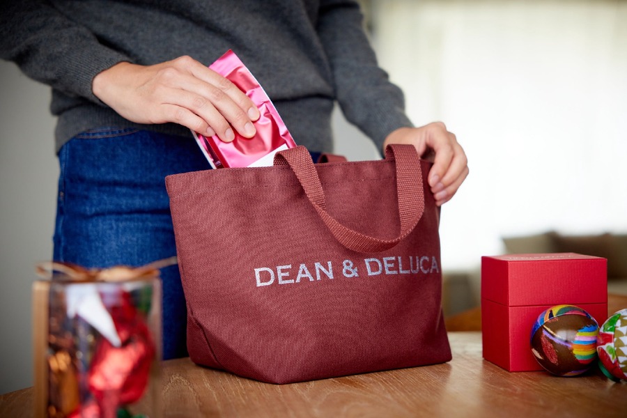 【DEAN & DELUCA】チャリティートートバッグ2024を数量限定で発売