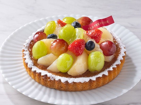 FLOの日限定！秋の味覚たっぷりホールタルトが限定価格、税込1,285円で登場