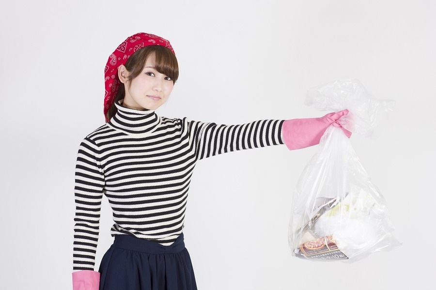 なんとなく指定ゴミ袋の「大サイズ」を使っていませんか？　小さいサイズに変えると節約とエコを両立できます