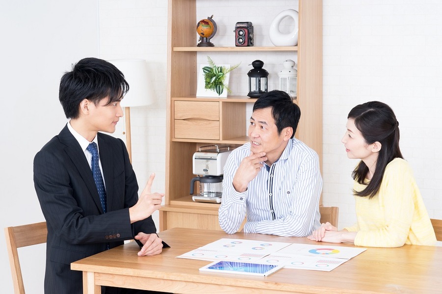 告知義務違反をすると保険金をもらえないって本当？　落とし穴「不告知教唆」にも注意