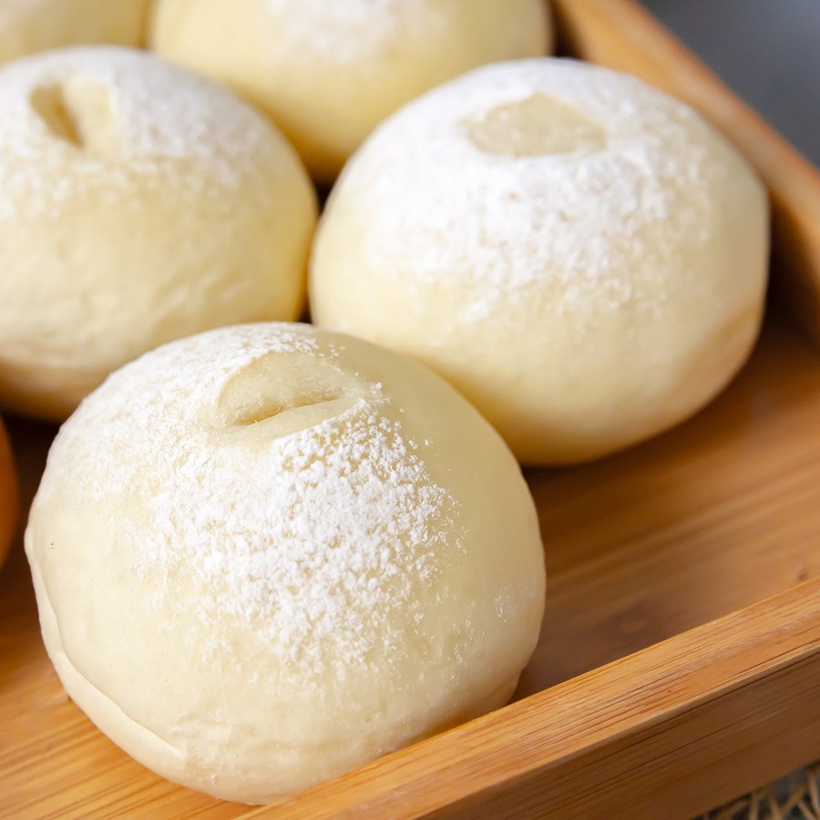 大阪万博公園駅のパン食べ放題が進化　平日限定でサラダが付くお得なランチも提供