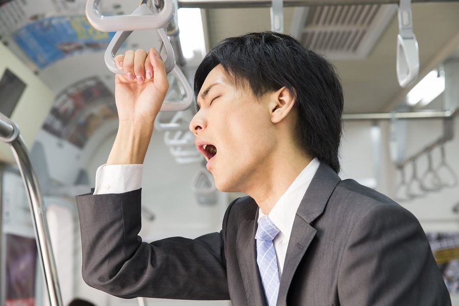 休日に出勤して働いた場合、休日によって割増賃金の額は違います！