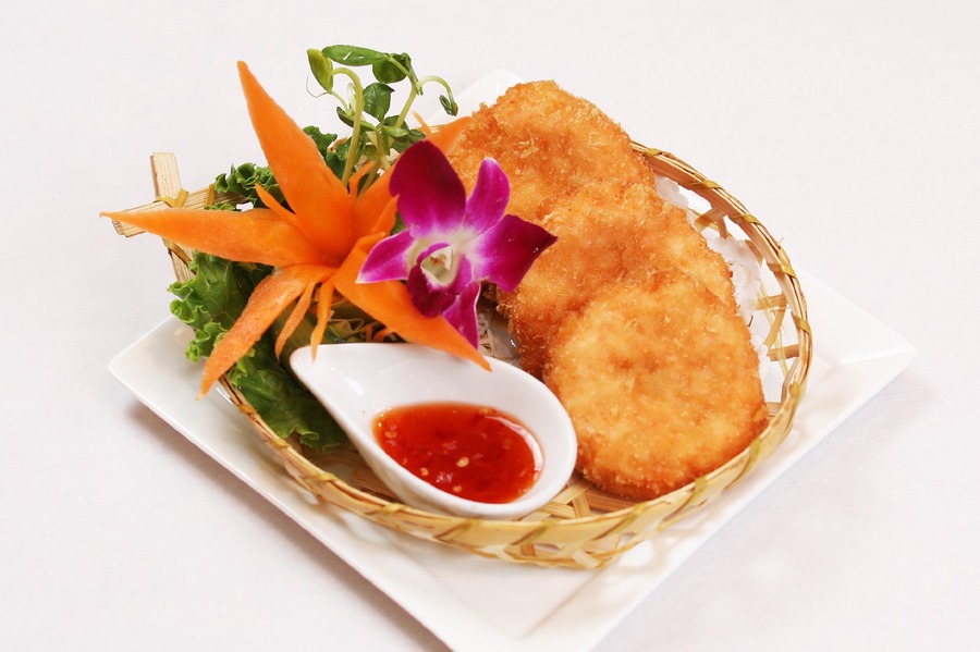 本格タイ料理が特別価格で楽しめる　JASMINE THAI、20周年記念セール開催(11/15-29)