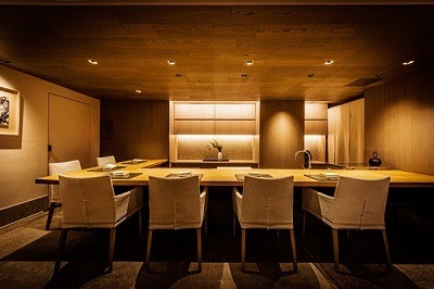 「dカードプラチナ」誕生！　ケータイ料金で最大20%還元、クレカ積立で最大3.1%還元など高還元がメリット　補償・サービスも充実