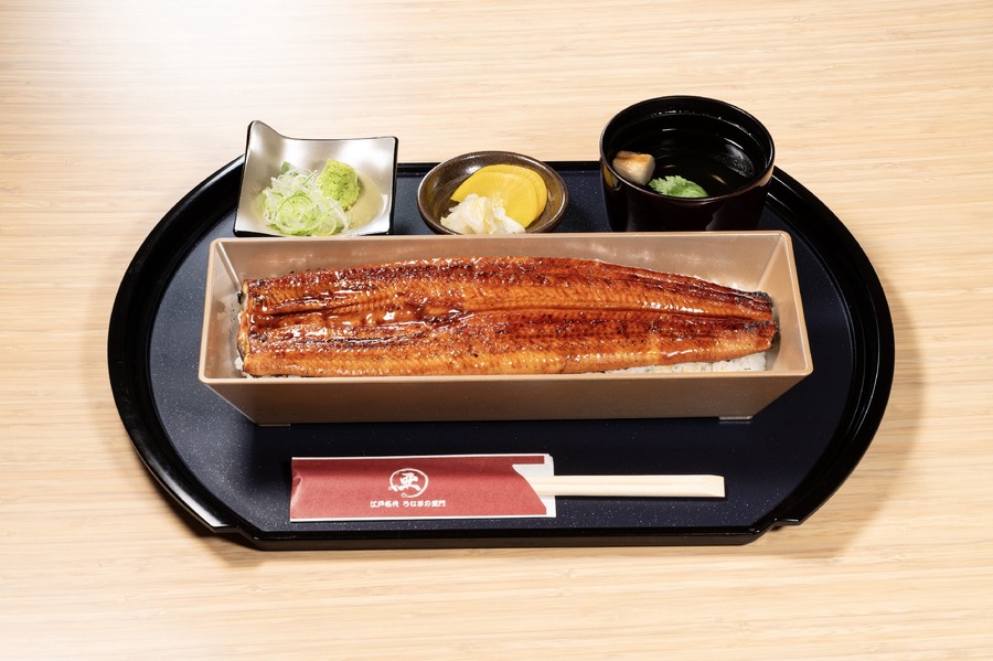 行列ができる「うなぎ屋 江戸名代亜門」天童店オープン　人気メニュー300円引き