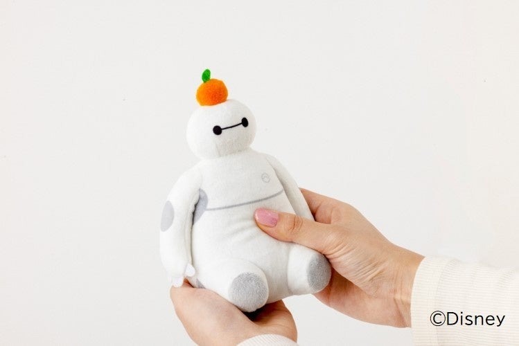 「来年のカレンダー」もう用意した？　セブンで買えるDisney新作カレンダーとベイマックス10周年記念ぬいぐるみ