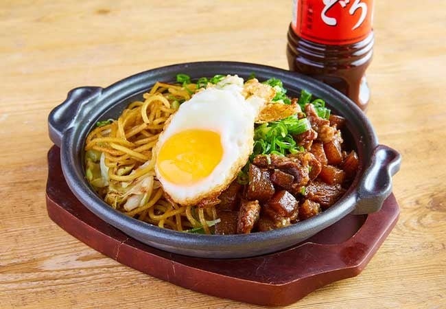 「新三呑み屋 三宮店」2周年記念キャンペーン開催　生ビール、ハイボール、レモンサワーが1杯10円(12/2-11)