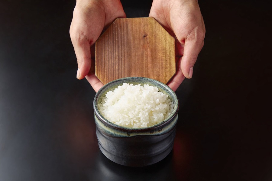 2月末まで学割キャンペーン！平日限定、学生証提示でお得に「焼肉すだく家族亭」