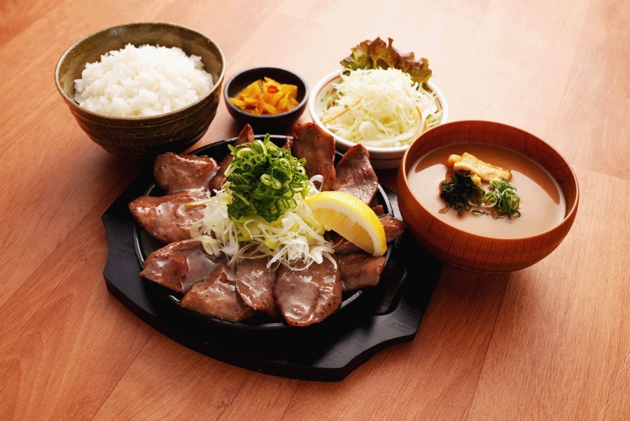 宮本むなし、「厚切り牛タン焼き定食」発売(12/25-1/14)　デジタルお食事券のプレゼントキャンペーン