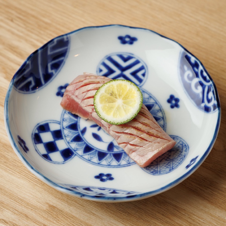 国産生本鮪150円！（1/6-19）上野駅徒歩1分、回らない寿司『マグロ尽くし5貫セット』も750円(税込)