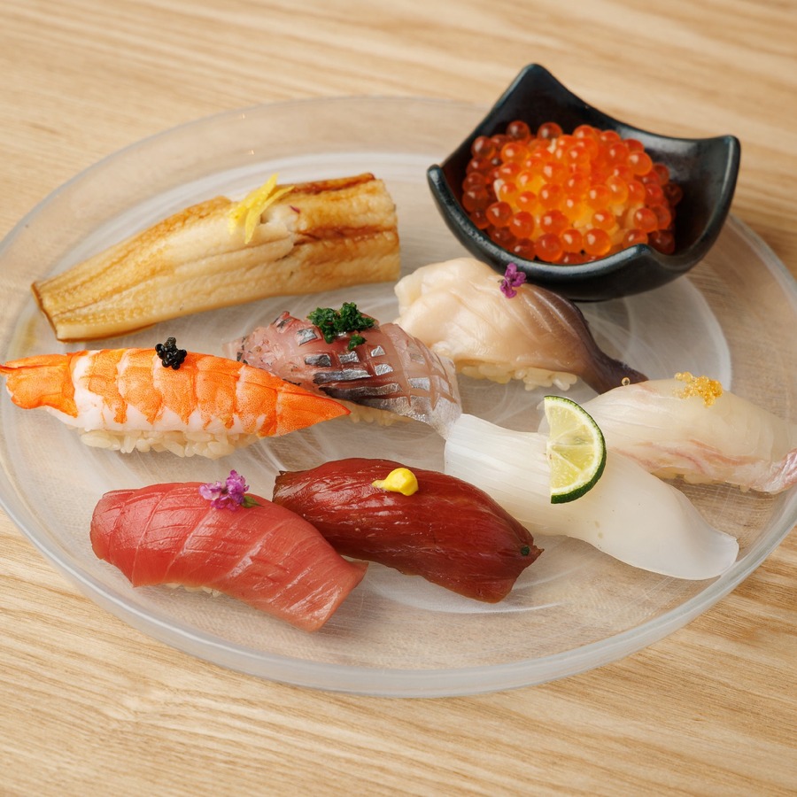 国産生本鮪150円！（1/6-19）上野駅徒歩1分、回らない寿司『マグロ尽くし5貫セット』も750円(税込)