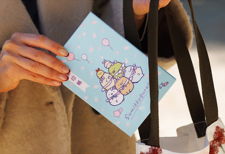 すみっコぐらしファン必見！「おでかけ御朱印帳」を発売