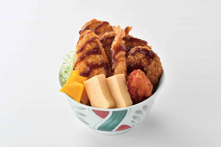 モンテローザ、得ランチ開始　注目は「ドカ盛り店長（海鮮丼）」と「茶色大好き!!揚げ揚げ丼」