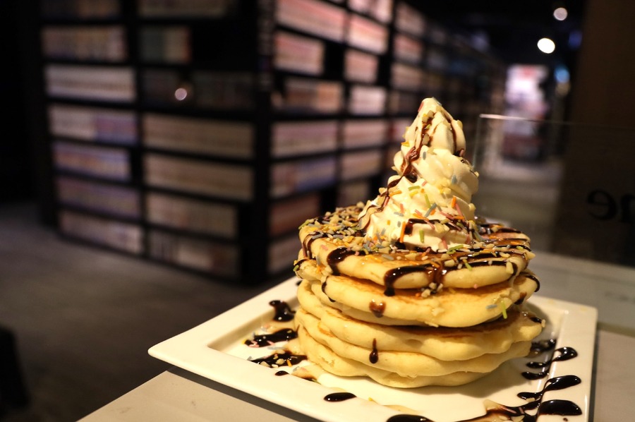 ネットカフェに自動パンケーキマシン登場！食べ放題半額キャンペーン(1/31まで)
