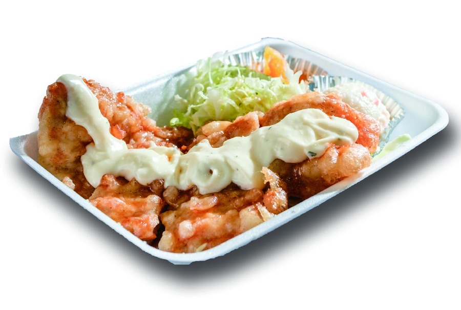 ももからあげ1個サービス中！　テイクアウト専門店「鶏笑 丹波氷上店」オープン　