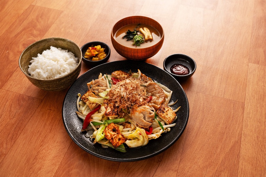 宮本むなし、沖縄料理か定食に！(2/12～)