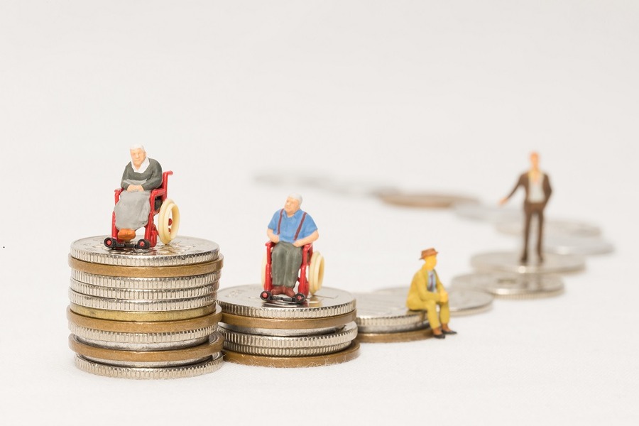 公的年金は「長生きリスク」に対する国家レベルの保険です。