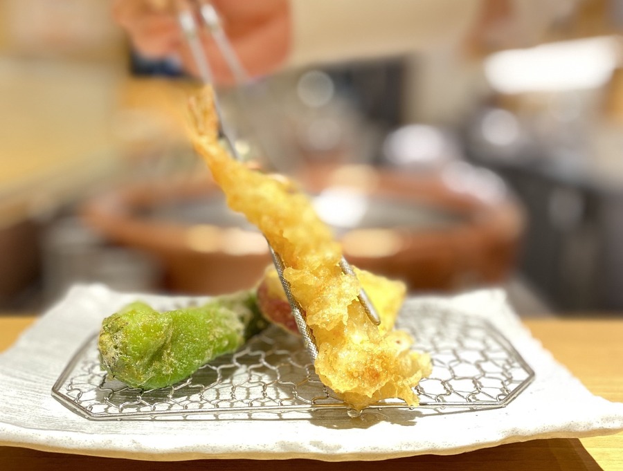 【オープン記念で生ビールやハイボールが半額以下？】都内2店舗目「天ぷら定食まきの」が新宿三井ビルに進出、全国14店舗目をオープン