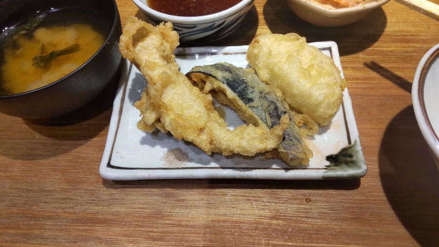 毎月1日は丸亀製麺「釜揚げうどんの日」！株主優待が使えるトリドールHDのお店を深掘り！