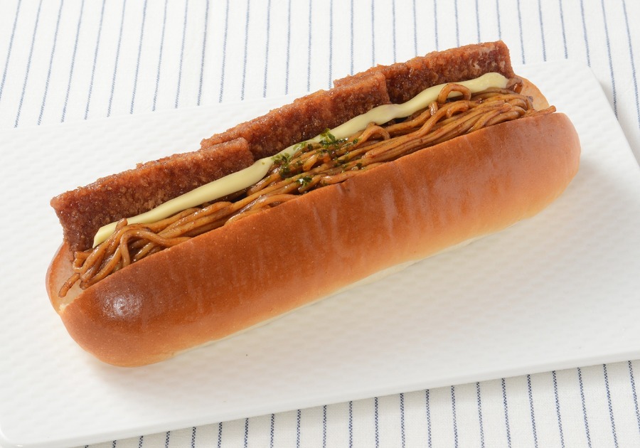 【第2弾もボリューム満点！】ローソンのコラボパンが半額で購入できる！！！＜Pontaパス会員＞