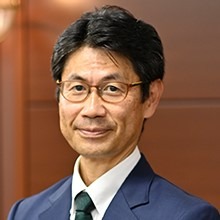 「もうリタイアしているのですが、同世代の友人達とスナックやパチンコへ行ってお金を使い果たしそうです…かっこいいお金の使い方とはどういうものか」をプロが解説