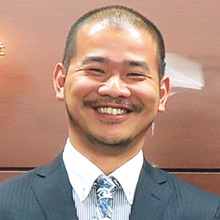 「もうリタイアしているのですが、同世代の友人達とスナックやパチンコへ行ってお金を使い果たしそうです…かっこいいお金の使い方とはどういうものか」をプロが解説