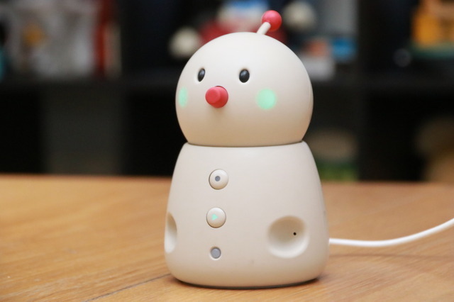 ほっぺのイルミネーションの変化や“ぼんぼり”の動きがかわいい【撮影／平木昌宏】