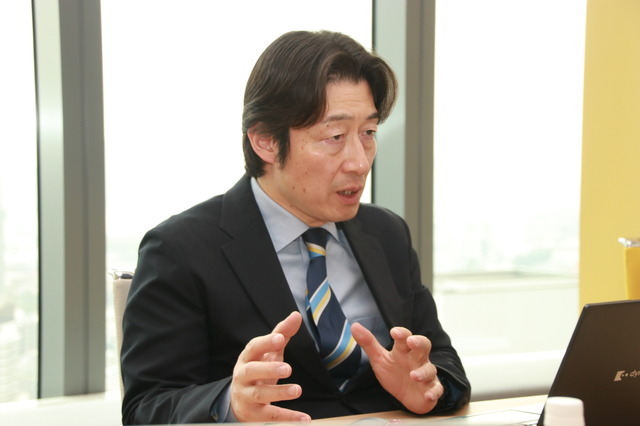 ミドルシニア労働市場スペシャリストの石井宏司氏【撮影／平木昌宏】